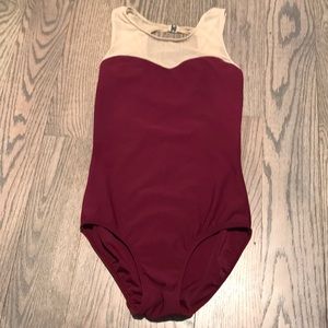 Elevé maroon dance leotard size small/medium